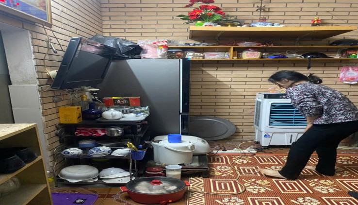 Bán nhà riêng nguyên căn Phố Hồng Mai 2.1 tỷ, 3 tầng, 2 ngủ đủ công năng